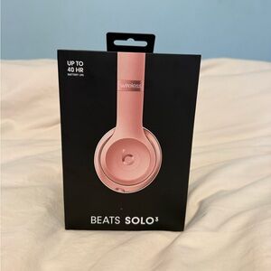 Beats Solo3 Wireless On-Ear Headphones - Pink